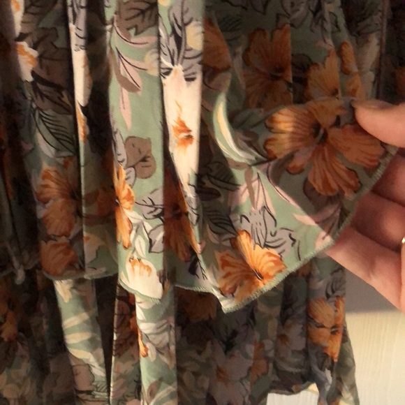 Woman’s fall Floral office siren pleated multi Colored Tiered dress - Picture 7 of 12